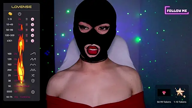 Snapshot of Bigfemblue chatting on December 2, 2025, 11:00 pm Bigfemblue online show from December 2, 2025, 11:00 pm