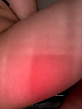 Snapshot of Amanita_Bloom chatting on September 22, 2025, 5:20 am Amanita Bloom online show from September 22, 2025, 5:20 am