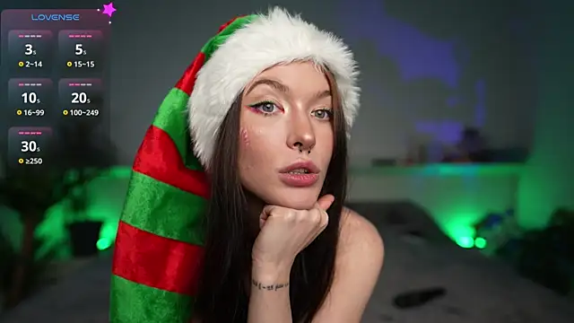 Snapshot of Erotic_Saga chatting on December 20, 2024, 7:28 pm Erotic Saga online show from December 20, 2024, 7:28 pm