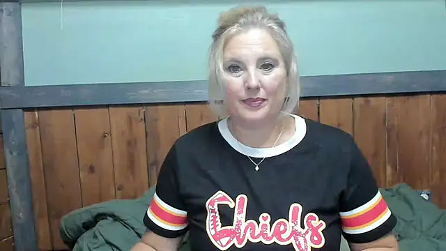 Snapshot of lisaxlovexxx chatting on September 21, 2025, 4:30 pm lisaxlovexxx online show from September 21, 2025, 4:30 pm
