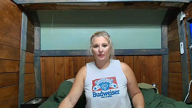Snapshot of lisaxlovexxx chatting on October 9, 2025, 5:33 pm lisaxlovexxx online show from October 9, 2025, 5:33 pm