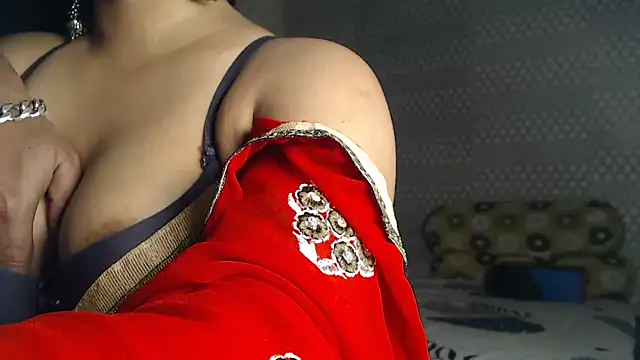 Snapshot of Indian_Anu chatting on March 9, 2025, 6:54 pm Indian Anu online show from March 9, 2025, 6:54 pm