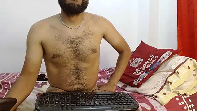 Snapshot of Aroon_Stonne chatting on January 8, 2025, 6:41 am Aroon Stonne online show from January 8, 2025, 6:41 am