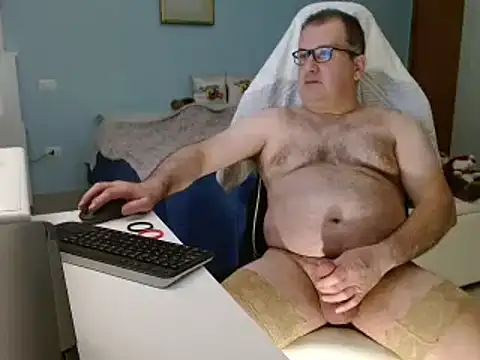 ItalianEXB online show from January 17, 2025, 11:07 pm