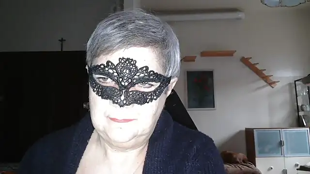 Snapshot of simona60 chatting on January 9, 2025, 2:18 pm simona60 online show from January 9, 2025, 2:18 pm