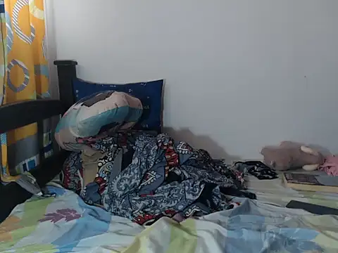 alisterxxx online show from September 10, 2025, 7:14 pm