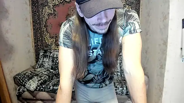 Marrymepls online show from February 4, 2025, 5:31 am