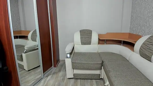 Marrymepls online show from November 12, 2025, 2:01 am