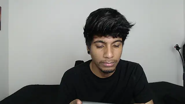 stevenosori online show from December 2, 2025, 10:53 am