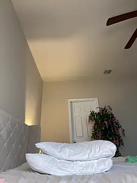 BabyEllen online show from February 1, 2025, 11:06 pm