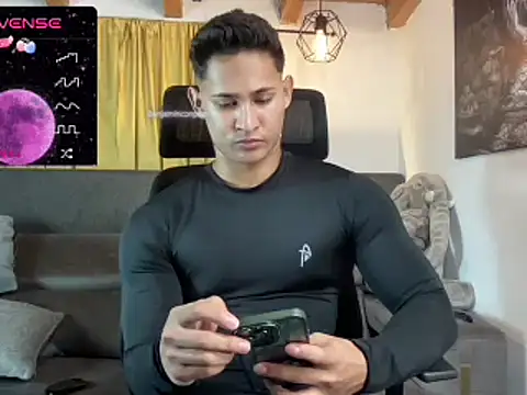 Snapshot of BenjaminCooperk chatting on February 26, 2025, 6:47 am BenjaminCooperk online show from February 26, 2025, 6:47 am