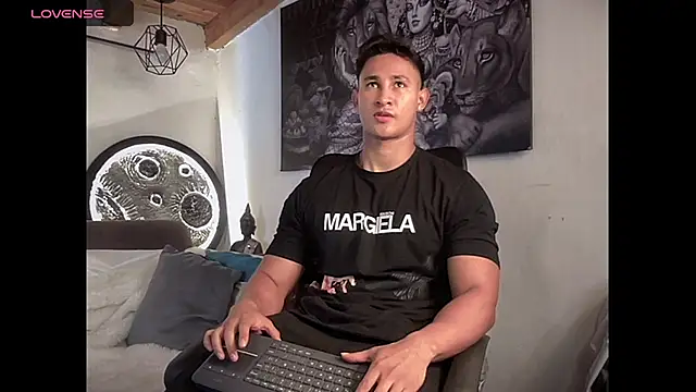 Snapshot of BenjaminCooperk chatting on September 20, 2025, 9:21 am BenjaminCooperk online show from September 20, 2025, 9:21 am