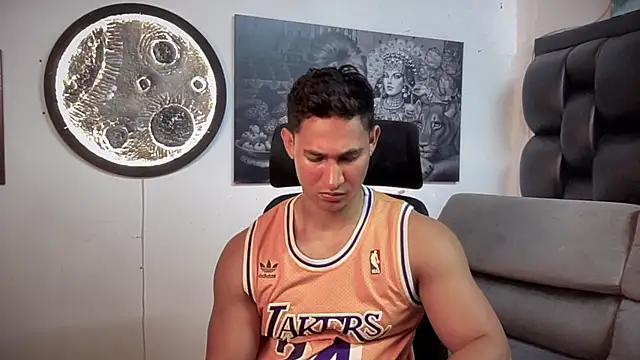 Snapshot of BenjaminCooperk chatting on November 7, 2025, 8:09 pm BenjaminCooperk online show from November 7, 2025, 8:09 pm