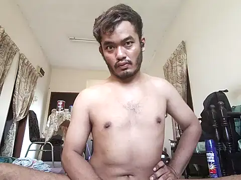 Snapshot of eizy2310 chatting on December 7, 2024, 11:56 pm eizy2310 online show from December 7, 2024, 11:56 pm