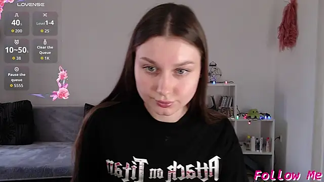 Snapshot of _Sweet_Lilit_ chatting on October 15, 2025, 9:42 am  Sweet Lilit  online show from October 15, 2025, 9:42 am