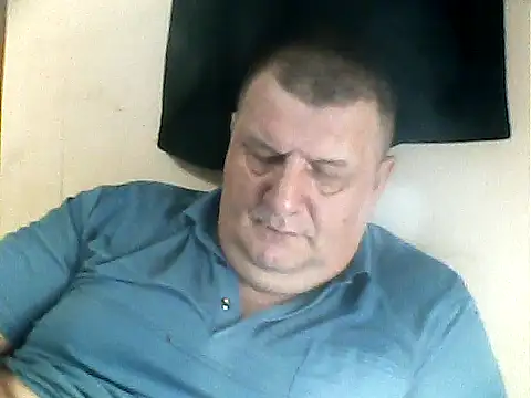 Snapshot of Vyrtous579 chatting on November 9, 2025, 3:32 pm Vyrtous579 online show from November 9, 2025, 3:32 pm