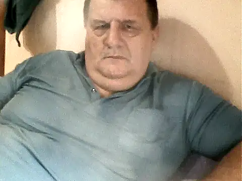 Snapshot of Vyrtous579 chatting on December 2, 2025, 3:18 pm Vyrtous579 online show from December 2, 2025, 3:18 pm