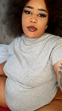 Snapshot of CAMMII_ chatting on December 5, 2024, 1:06 pm CAMMII  online show from December 5, 2024, 1:06 pm
