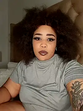 Snapshot of CAMMII_ chatting on December 30, 2024, 2:09 am CAMMII  online show from December 30, 2024, 2:09 am