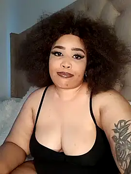 Snapshot of CAMMII_ chatting on December 30, 2024, 11:15 am CAMMII  online show from December 30, 2024, 11:15 am