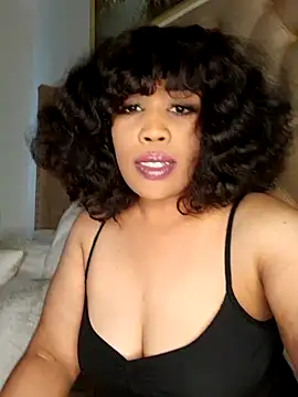 Snapshot of CAMMII_ chatting on October 24, 2025, 10:33 am CAMMII  online show from October 24, 2025, 10:33 am