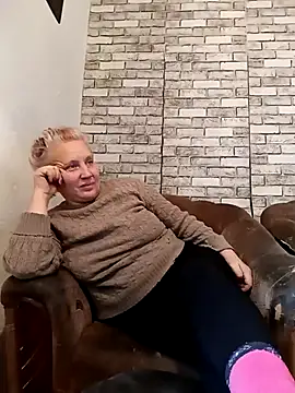 Snapshot of Cerd_Ayaz chatting on October 30, 2025, 6:59 am Cerd Ayaz online show from October 30, 2025, 6:59 am