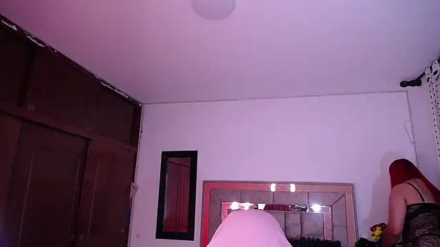 Snapshot of salomecastro_ chatting on February 5, 2025, 3:02 am salomecastro online show from February 5, 2025, 3:02 am