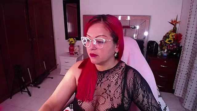 Snapshot of salomecastro_ chatting on February 18, 2025, 3:10 am salomecastro online show from February 18, 2025, 3:10 am