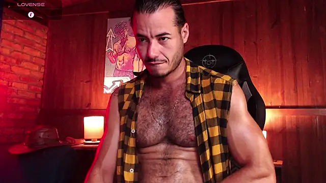 PedroMancini online show from November 16, 2025, 1:28 pm