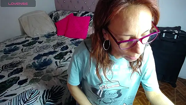 Snapshot of cristin_doll_ chatting on February 26, 2025, 5:39 pm cristin doll online show from February 26, 2025, 5:39 pm