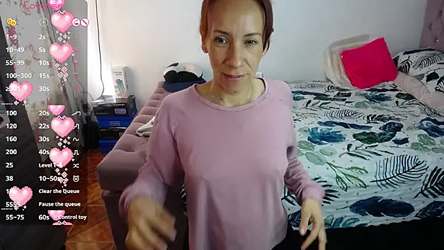 Snapshot of cristin_doll_ chatting on March 5, 2025, 2:01 pm cristin doll online show from March 5, 2025, 2:01 pm