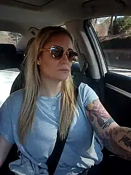 HollyTattoo online show from February 26, 2025, 7:49 pm