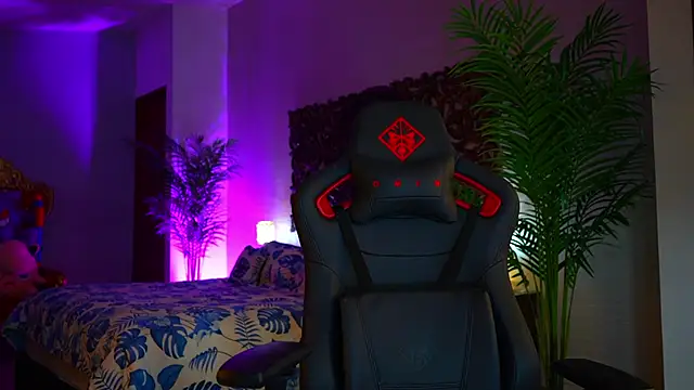 Snapshot of ambarEvans chatting on December 11, 2024, 1:26 am ambarEvans online show from December 11, 2024, 1:26 am