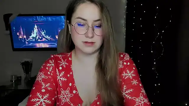 Snapshot of SeasonalSomeone chatting on January 11, 2025, 8:10 pm SeasonalSomeone online show from January 11, 2025, 8:10 pm