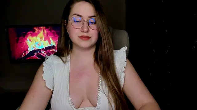 Snapshot of SeasonalSomeone chatting on March 13, 2025, 9:37 pm SeasonalSomeone online show from March 13, 2025, 9:37 pm