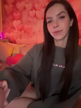 Snapshot of JordanXo chatting on February 15, 2025, 5:19 am JordanXo online show from February 15, 2025, 5:19 am