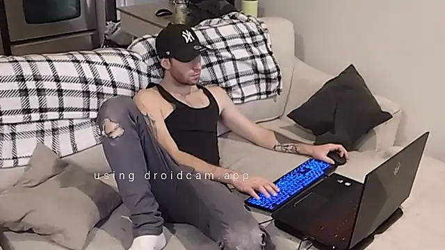 Snapshot of jijicool1 chatting on December 5, 2025, 5:38 am jijicool1 online show from December 5, 2025, 5:38 am