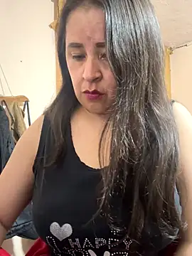 Snapshot of latinfemale chatting on October 19, 2025, 12:55 am latinfemale online show from October 19, 2025, 12:55 am