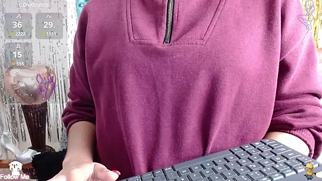 Snapshot of DestinyHills chatting on February 25, 2025, 12:13 pm DestinyHills online show from February 25, 2025, 12:13 pm