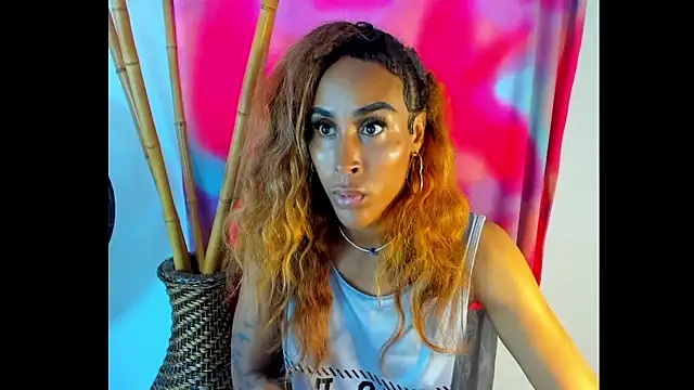 Snapshot of CarameloCeron chatting on November 25, 2025, 5:57 pm CarameloCeron online show from November 25, 2025, 5:57 pm