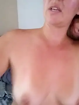 Snapshot of Mllesha74000 chatting on September 14, 2025, 4:39 pm Mllesha74000 online show from September 14, 2025, 4:39 pm