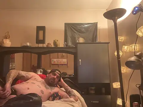 canadacockinme online show from February 14, 2025, 11:42 pm