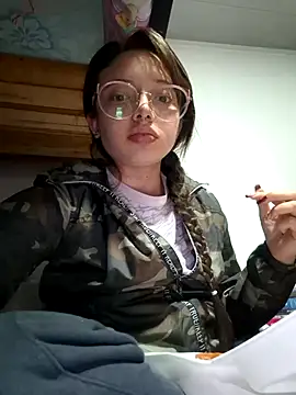 linda-schmidt online show from November 12, 2025, 2:01 am