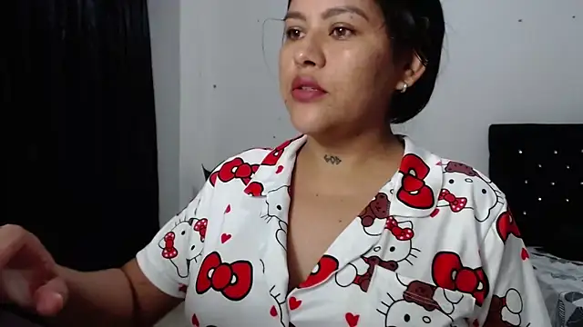 Snapshot of venuz_mendoza20 chatting on October 19, 2025, 12:50 pm venuz mendoza20 online show from October 19, 2025, 12:50 pm