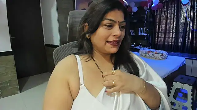 Snapshot of tarivishu23 chatting on February 16, 2025, 3:58 am tarivishu23 online show from February 16, 2025, 3:58 am