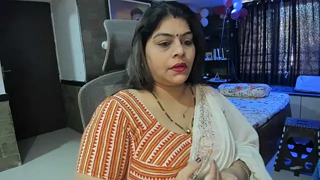 Snapshot of tarivishu23 chatting on February 20, 2025, 2:51 am tarivishu23 online show from February 20, 2025, 2:51 am