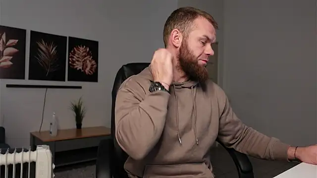 Tommy Burnz online show from December 4, 2025, 8:01 am