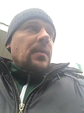 DanielOhCool online show from January 28, 2025, 12:22 pm