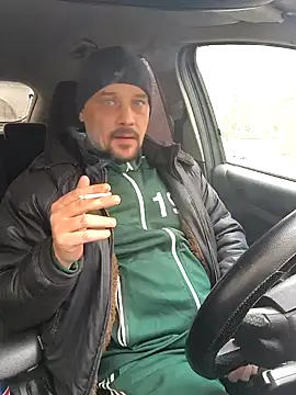 DanielOhCool online show from February 3, 2025, 10:25 am