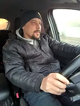 DanielOhCool online show from February 13, 2025, 2:52 pm